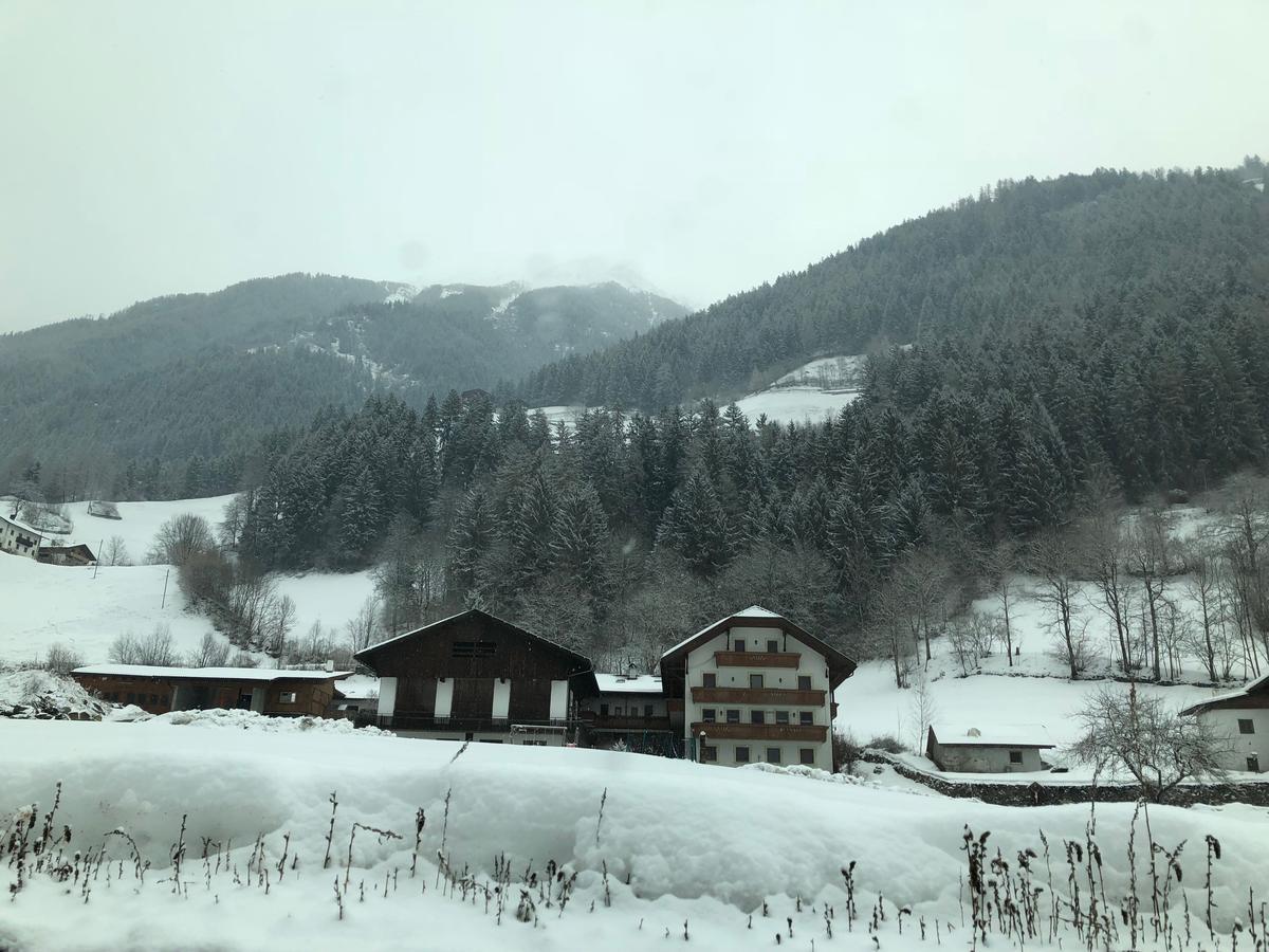 Hotel Pension Moarhof Vallarga Экстерьер фото