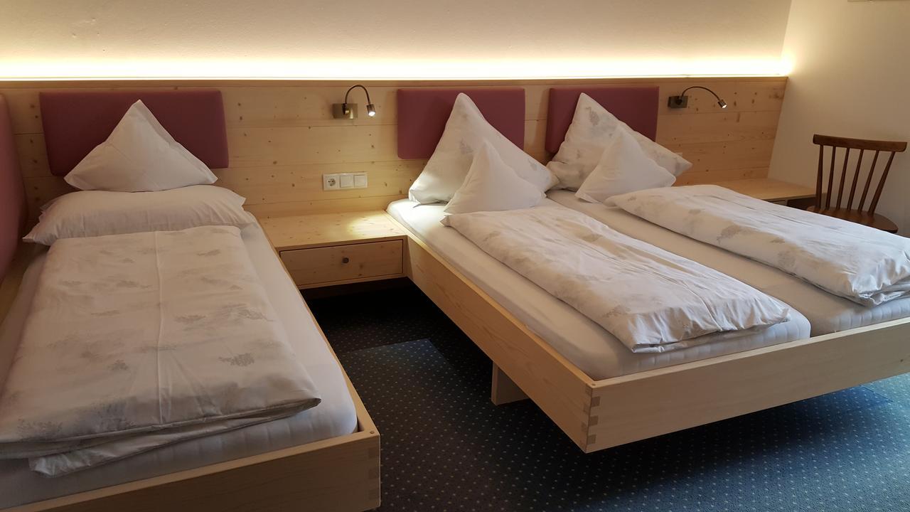 Hotel Pension Moarhof Vallarga Экстерьер фото