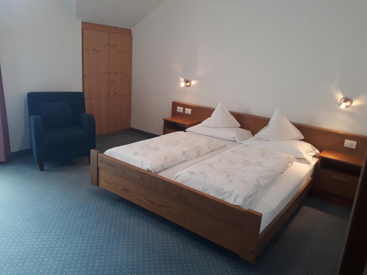 Hotel Pension Moarhof Vallarga Экстерьер фото