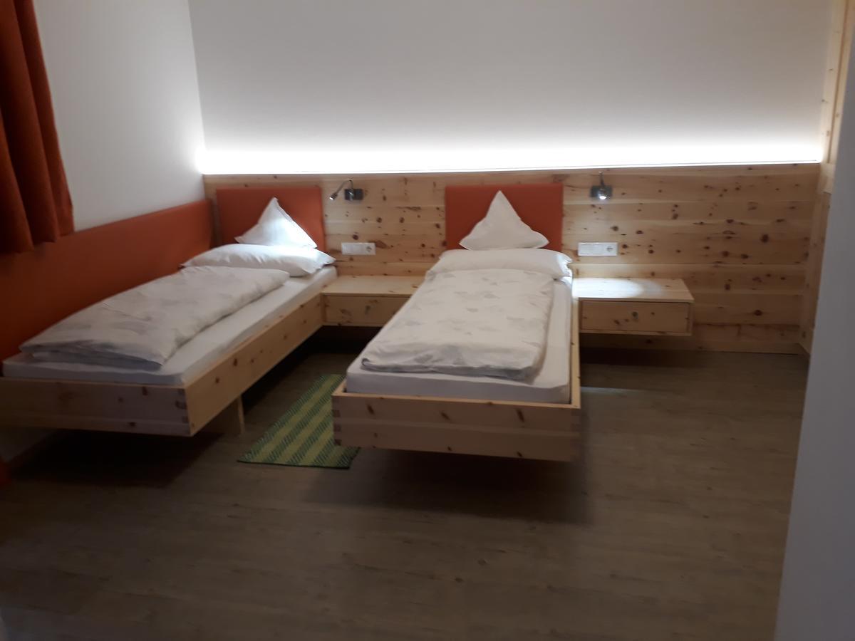 Hotel Pension Moarhof Vallarga Экстерьер фото