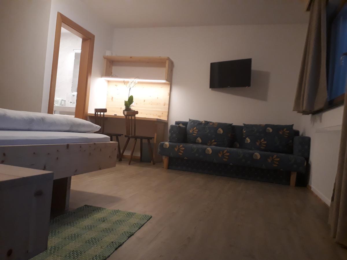 Hotel Pension Moarhof Vallarga Экстерьер фото