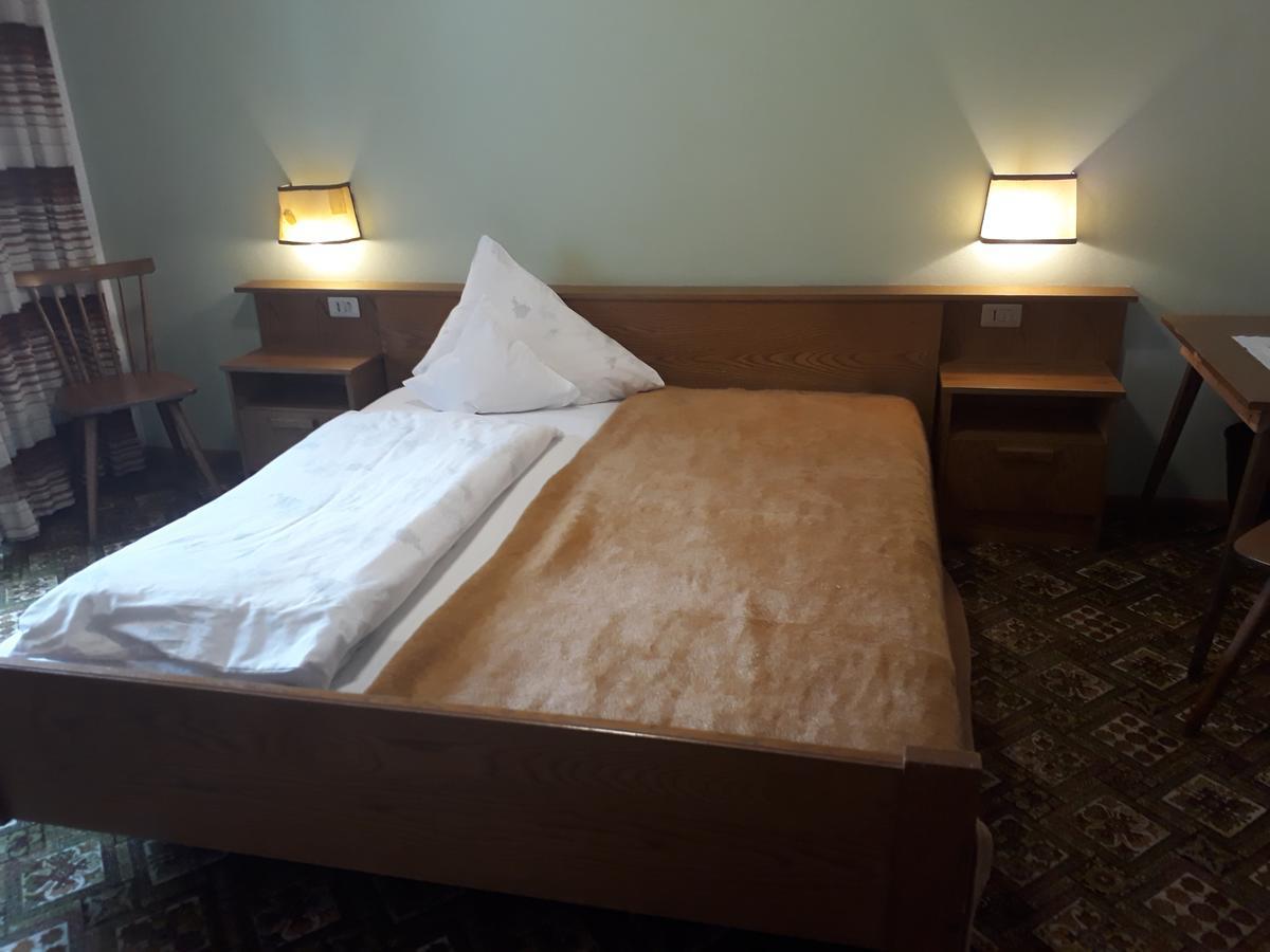 Hotel Pension Moarhof Vallarga Экстерьер фото